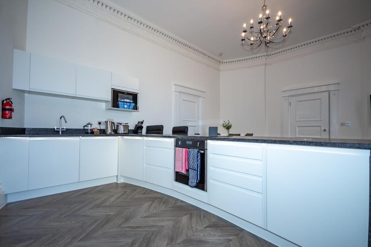 Luxury 1 Bedroom Ground Floor Apartment Plymouth Eksteriør bilde